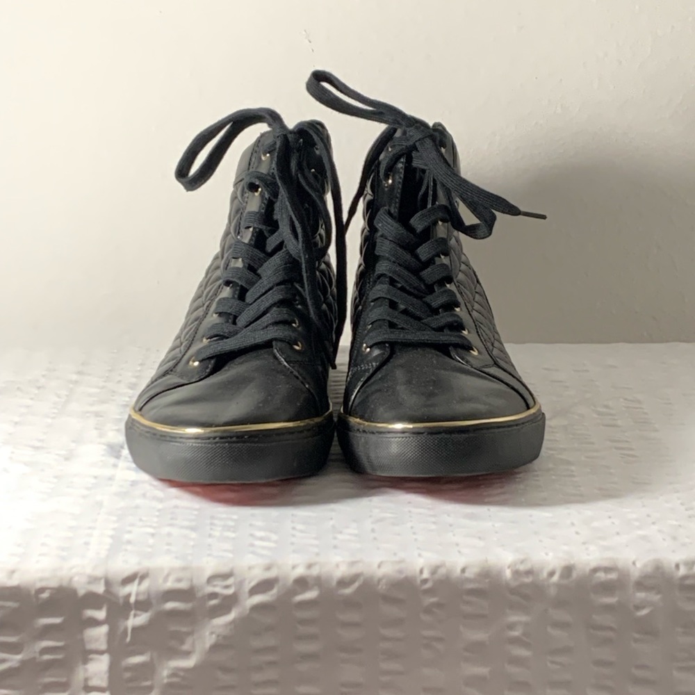 Guess GM Melo Sneakers Men's Size 11.5 Shoes Black Quilted Hi Top Red Bottoms.